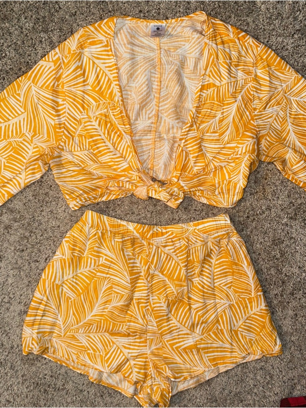 Shade & Shore Yellow Palm-Print Lounge Set - Picture 4 of 6
